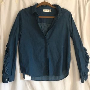 Ruffle sleeve denim top